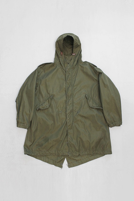 [Almost New] 2nd Pattern, US Army M-1951 Shell Parka (L)